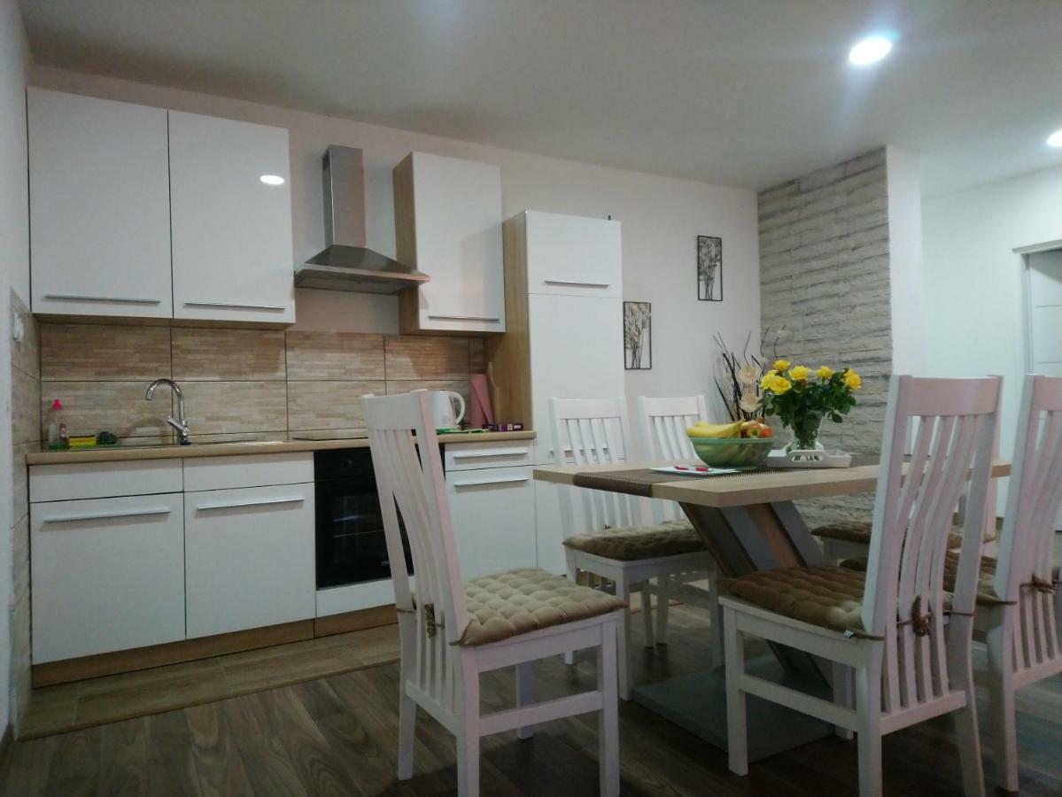 Apartman Danijela 오토칵 외부 사진